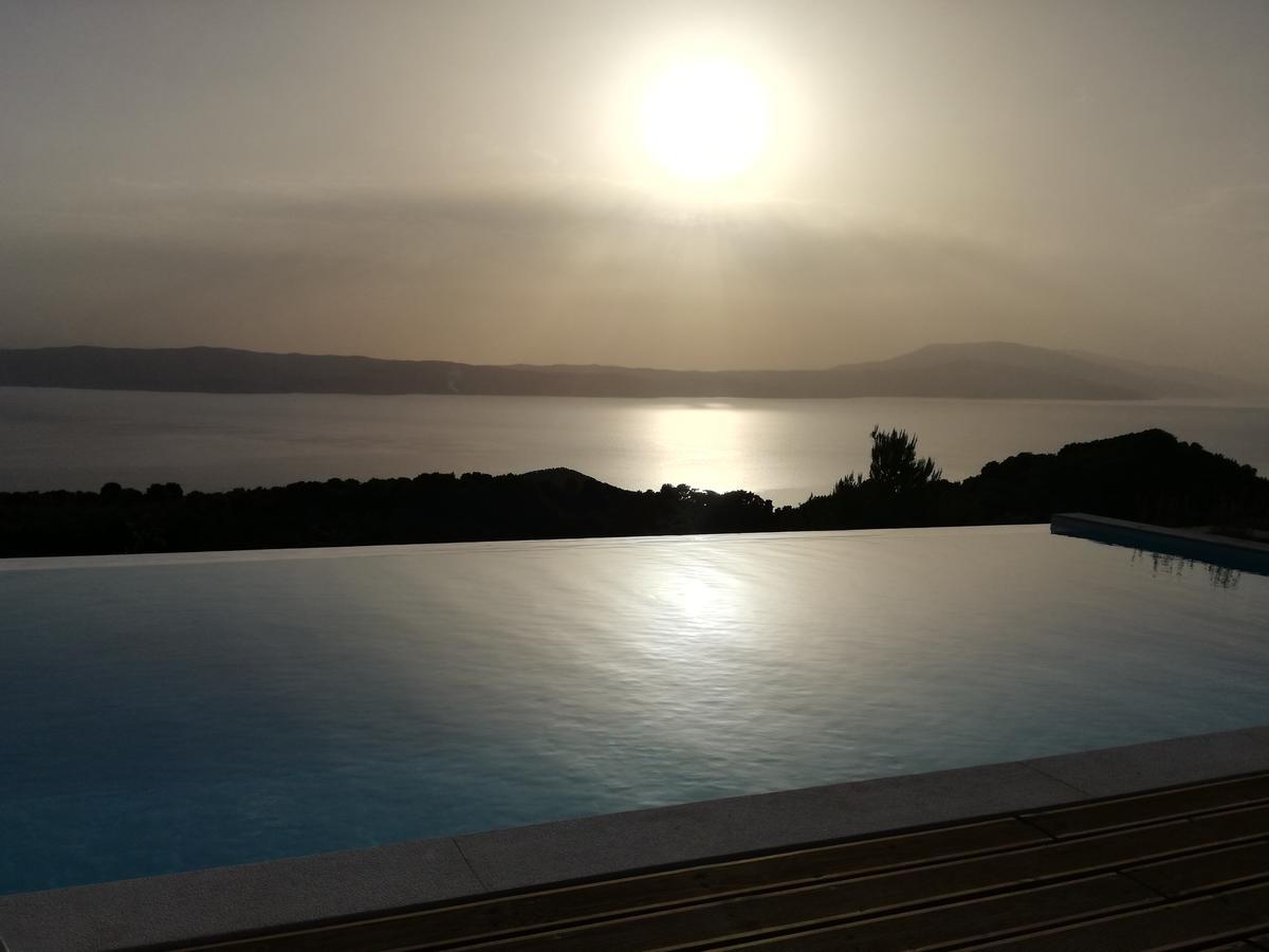 Luxury Villa In Kechria 2 Exterior photo