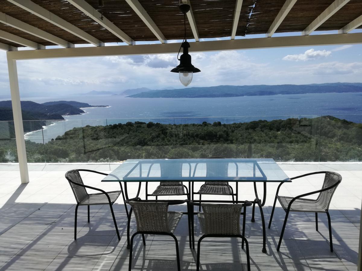 Luxury Villa In Kechria 2 Exterior photo